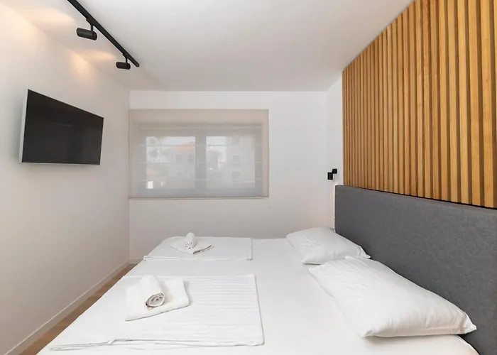 Aqua Blue By Belmont Realty Apartman *